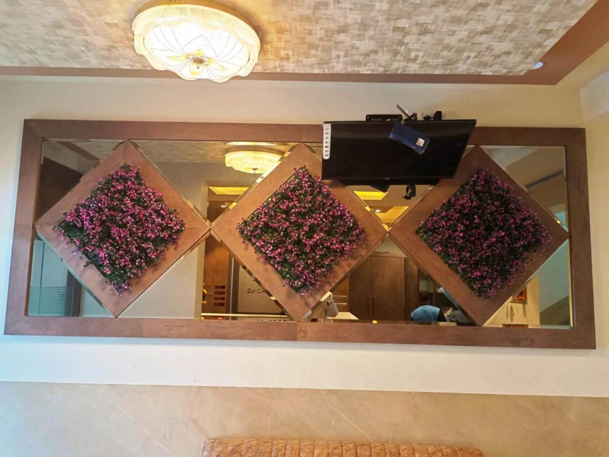 Sai Sagar Lodging & Boarding Ulhāsnagar 外观 照片