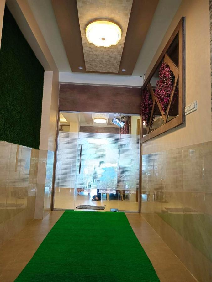 Sai Sagar Lodging & Boarding Ulhāsnagar 外观 照片
