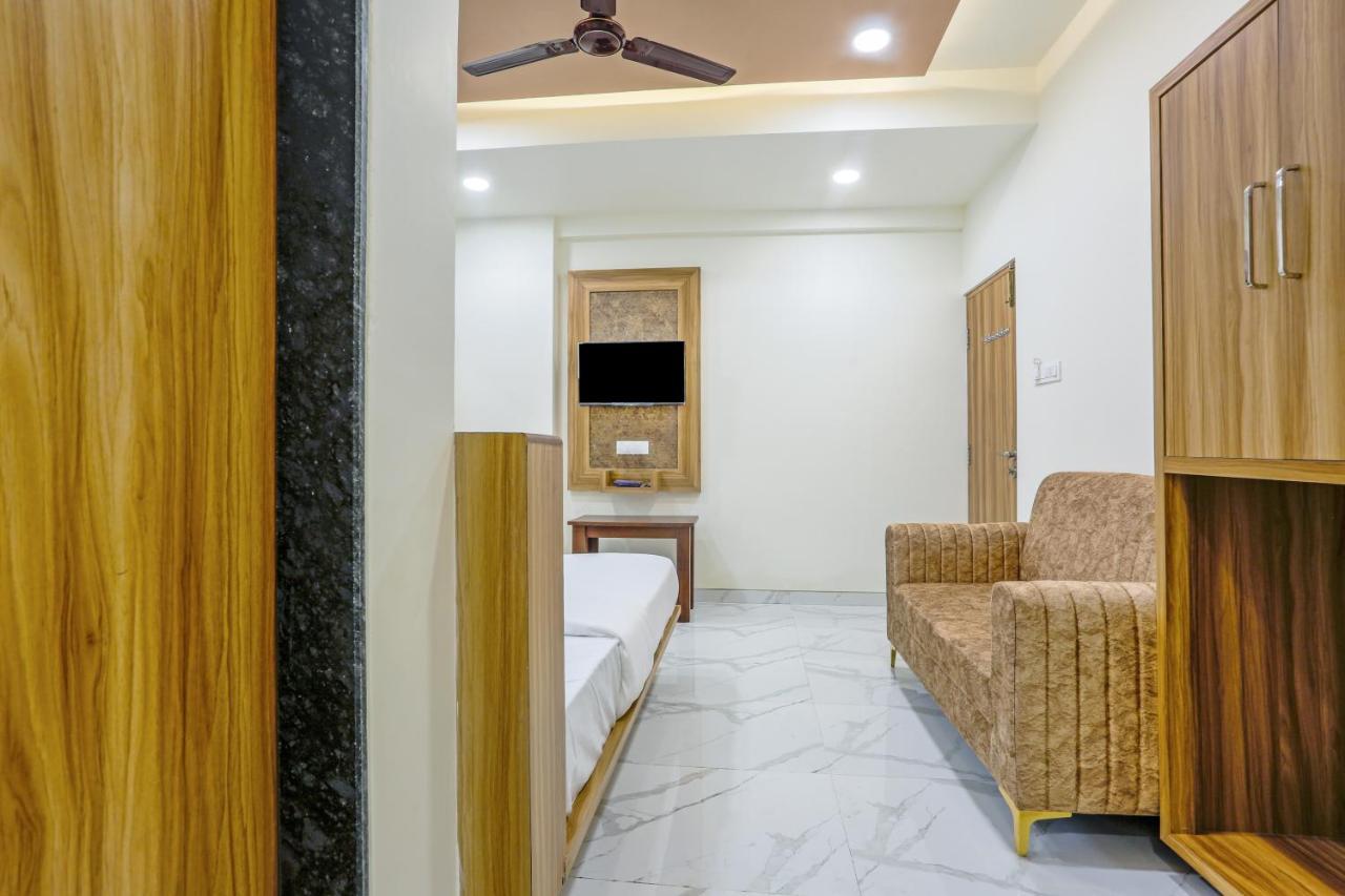 Sai Sagar Lodging & Boarding Ulhāsnagar 外观 照片