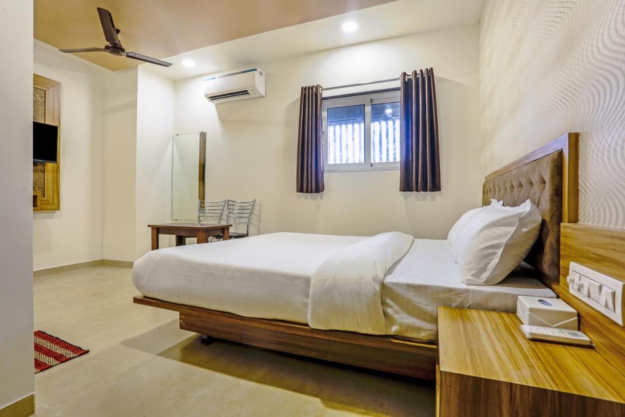 Sai Sagar Lodging & Boarding Ulhāsnagar 外观 照片